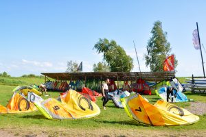 Kitematerial auf der Kitewiese